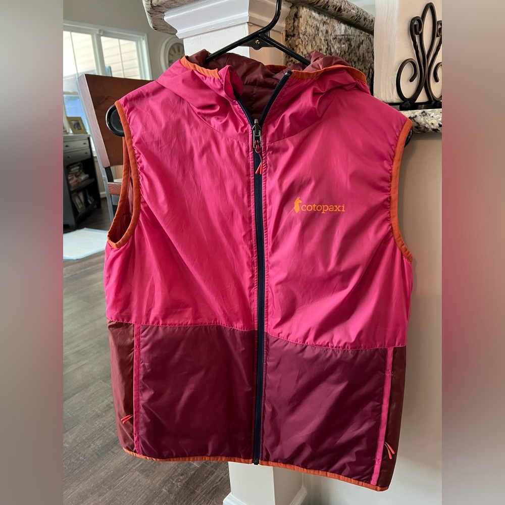 COTOPAXI Teca Calido Womens Reversible
Lightweight Vest Medium